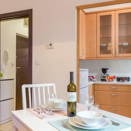 Apartment Fiorelin Pula